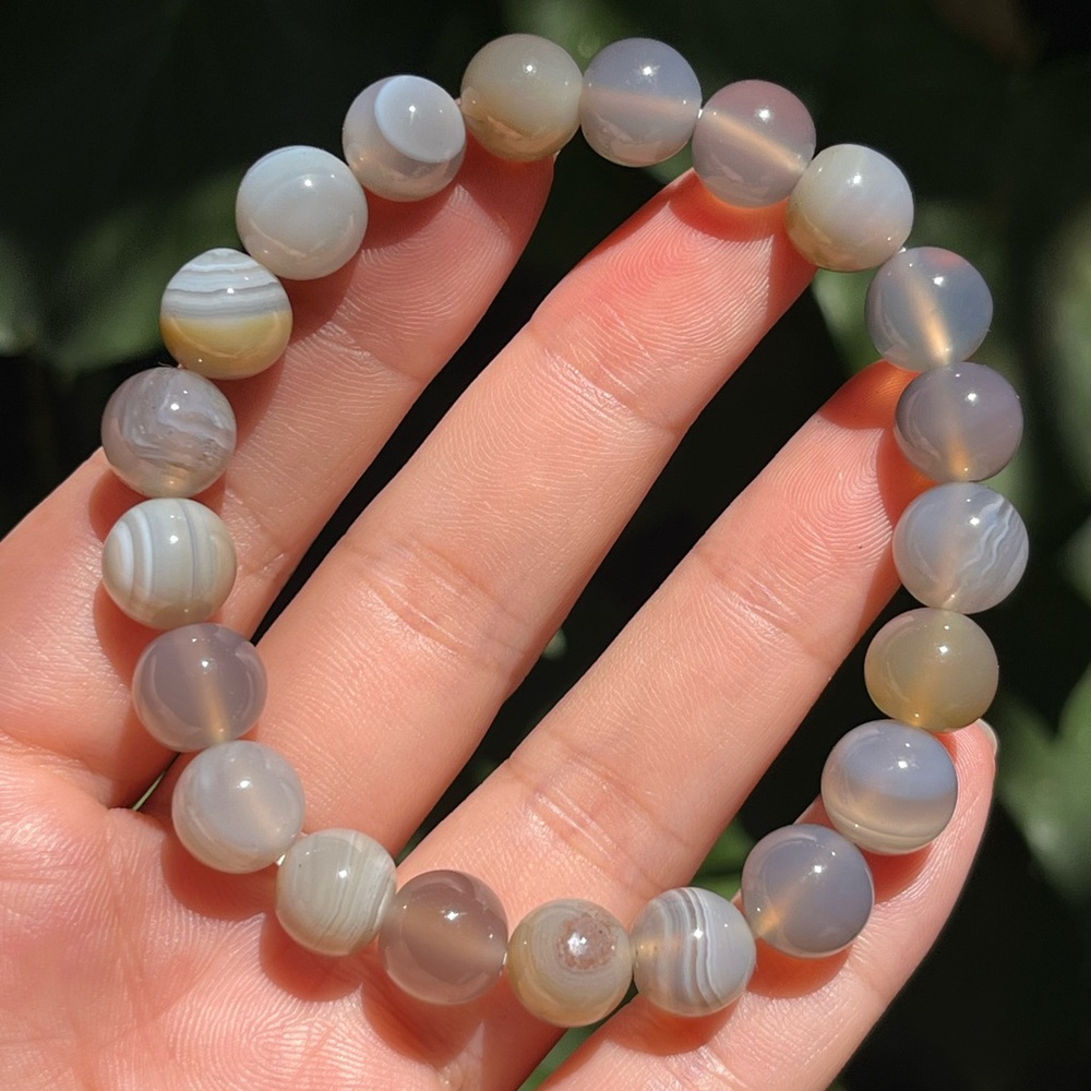 10mm stretchable gray Botswana agate bracelet‎